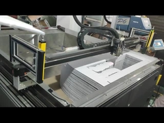 XY ステンダードまたはカスタマイズされた波紋紙箱のための粘着器の粘着機