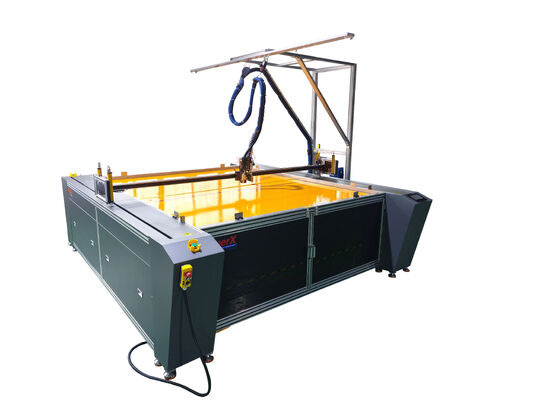 XY Glue Plotter CNC Gluing Machine with Operator Up To Four Versatile Working Way and Heating Time 2 to 30 Minutes