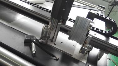 機械を作る生地のカーペットは/マットのカッターを速い運転モーター コンピュータ化しました